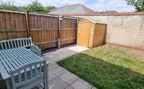 Shirely S, Milton, Cambridge, 2Br House, Newly Refurbished